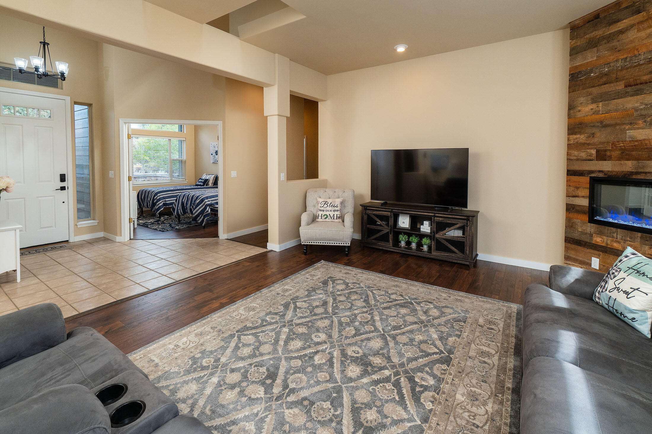 7986 Little Falls Court