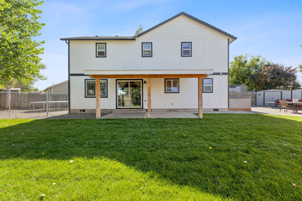 Stoneridge Terrace - Residential