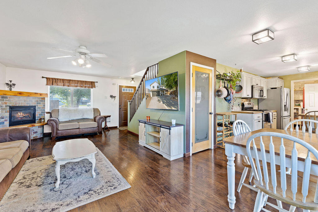 Stoneridge Terrace - Residential