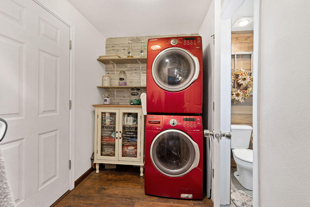 Stoneridge Terrace - Residential