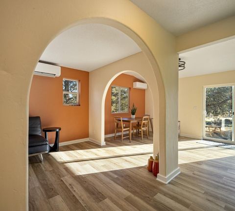 Tiny photo for 15901 SW Frog Court, Terrebonne, OR 97760 (MLS # 220219830)