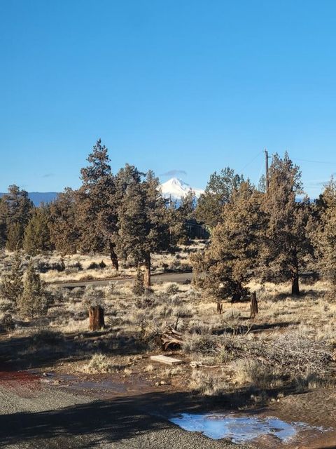 Tiny photo for 15901 SW Frog Court, Terrebonne, OR 97760 (MLS # 220219830)