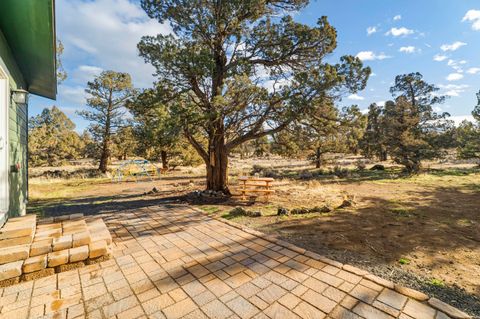 Tiny photo for 15901 SW Frog Court, Terrebonne, OR 97760 (MLS # 220219830)