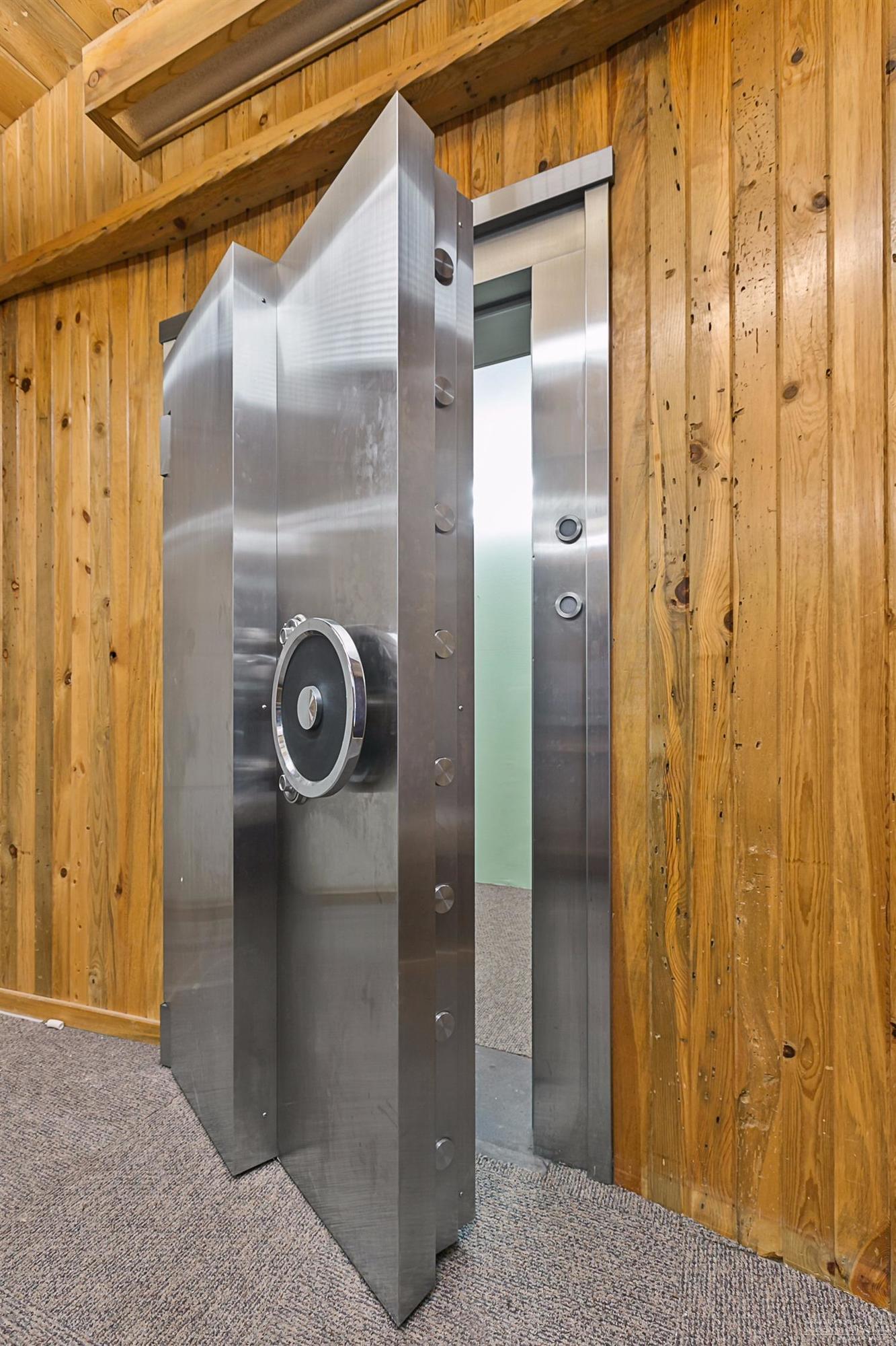 CLAL - Commercial Sale