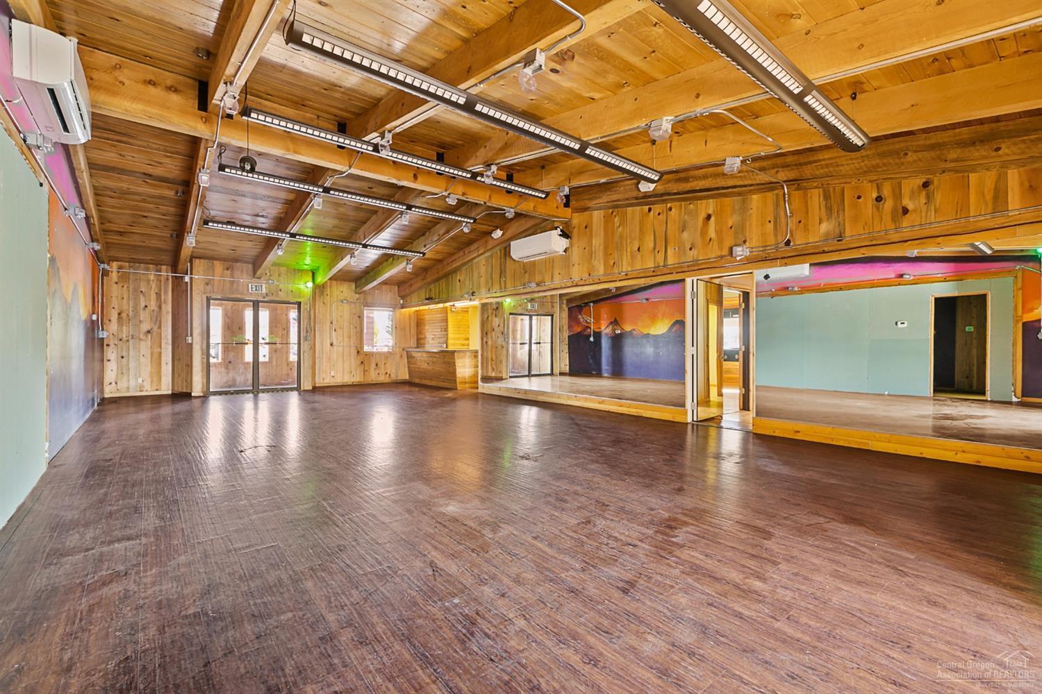 CLAL - Commercial Sale