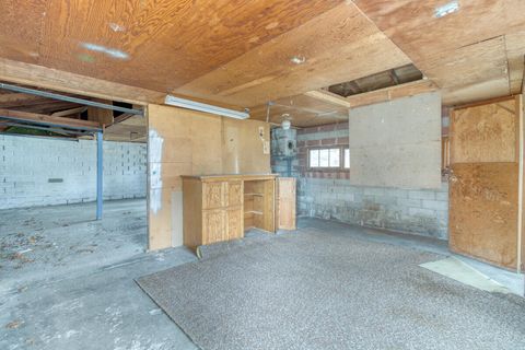 Tiny photo for 954 SW Crestview Road, Prineville, OR 97754 (MLS # 220214225)