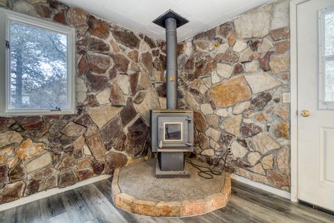 Tiny photo for 954 SW Crestview Road, Prineville, OR 97754 (MLS # 220214225)