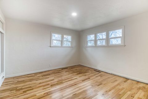 Tiny photo for 954 SW Crestview Road, Prineville, OR 97754 (MLS # 220214225)