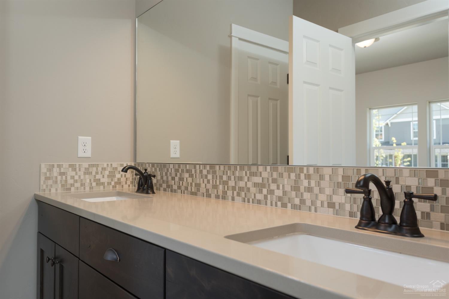 Oakview - Residential