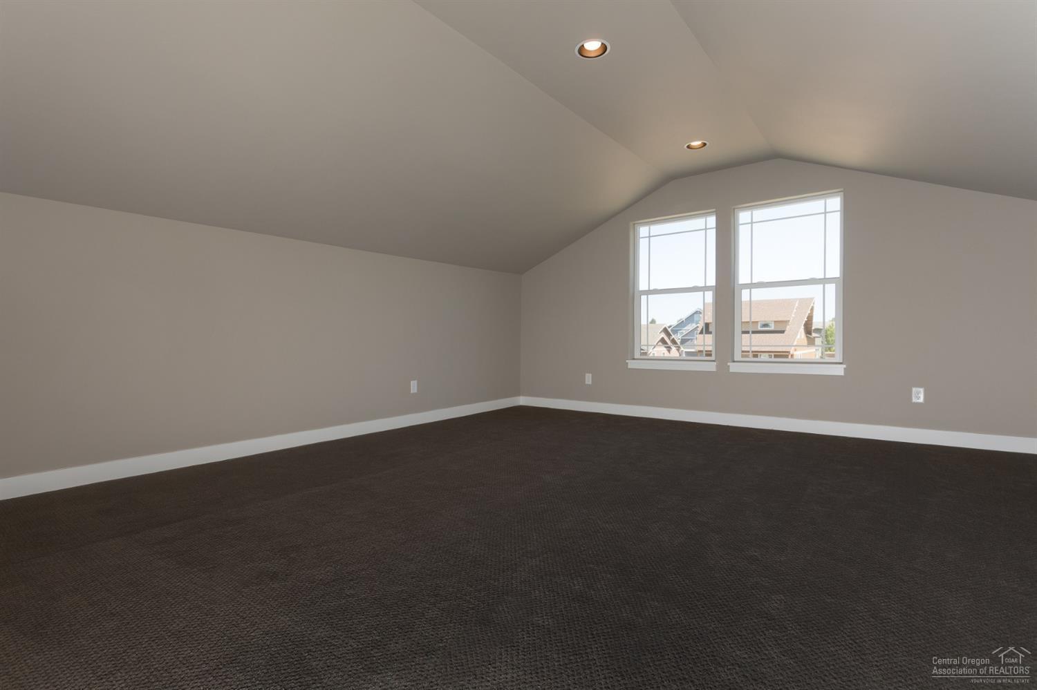 Oakview - Residential