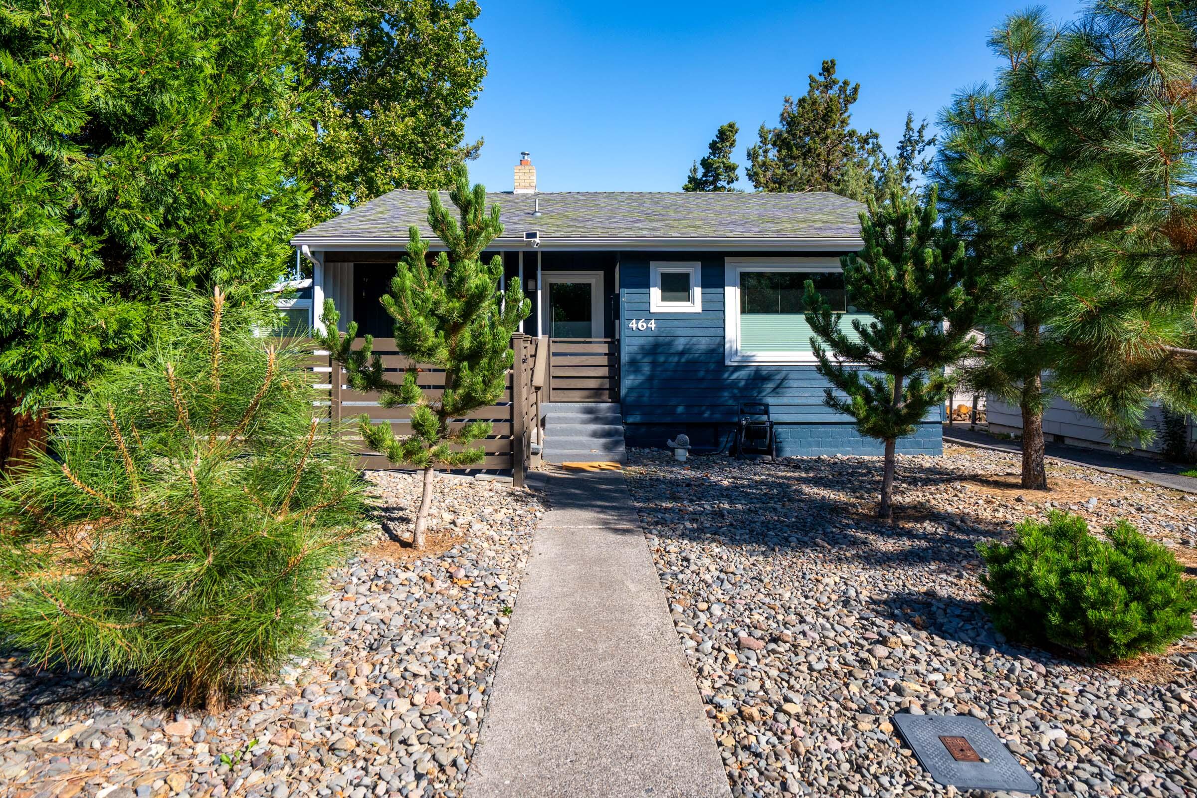 464 NE Irving Avenue