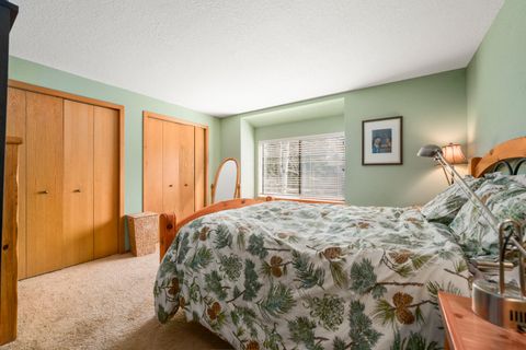 Tiny photo for 17772 W Core Road #19, Sunriver, OR 97707 (MLS # 220217249)