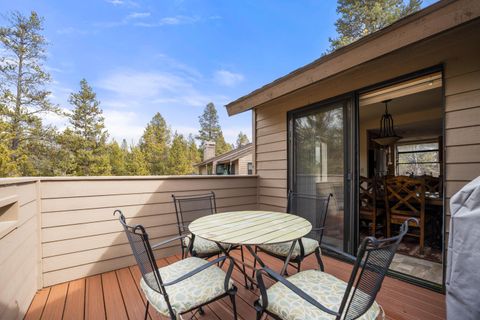 Tiny photo for 17772 W Core Road #19, Sunriver, OR 97707 (MLS # 220217249)