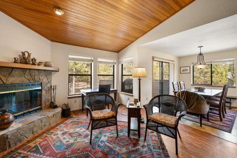 Tiny photo for 17772 W Core Road #19, Sunriver, OR 97707 (MLS # 220217249)