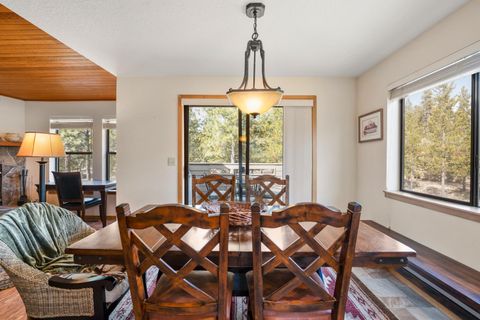 Tiny photo for 17772 W Core Road #19, Sunriver, OR 97707 (MLS # 220217249)
