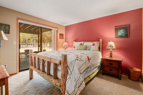 Tiny photo for 17772 W Core Road #19, Sunriver, OR 97707 (MLS # 220217249)