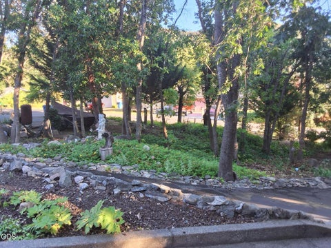 Tiny photo for 1275 4th Avenue #4504, Gold Hill, OR 97525 (MLS # 220224345)