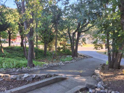 Tiny photo for 1275 4th Avenue #4504, Gold Hill, OR 97525 (MLS # 220224345)