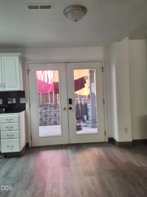 Tiny photo for 1275 4th Avenue #4504, Gold Hill, OR 97525 (MLS # 220224345)