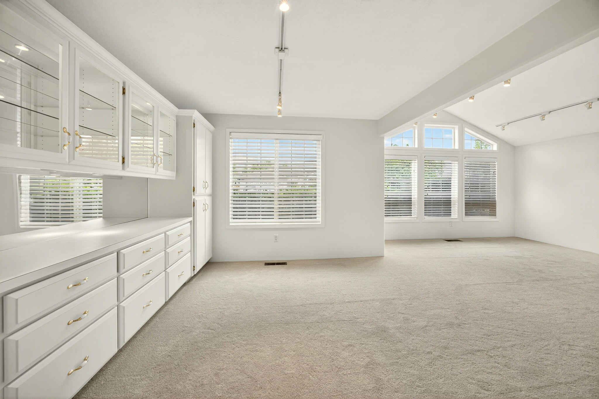 Meadow View Estates Unit No 1 - Residential