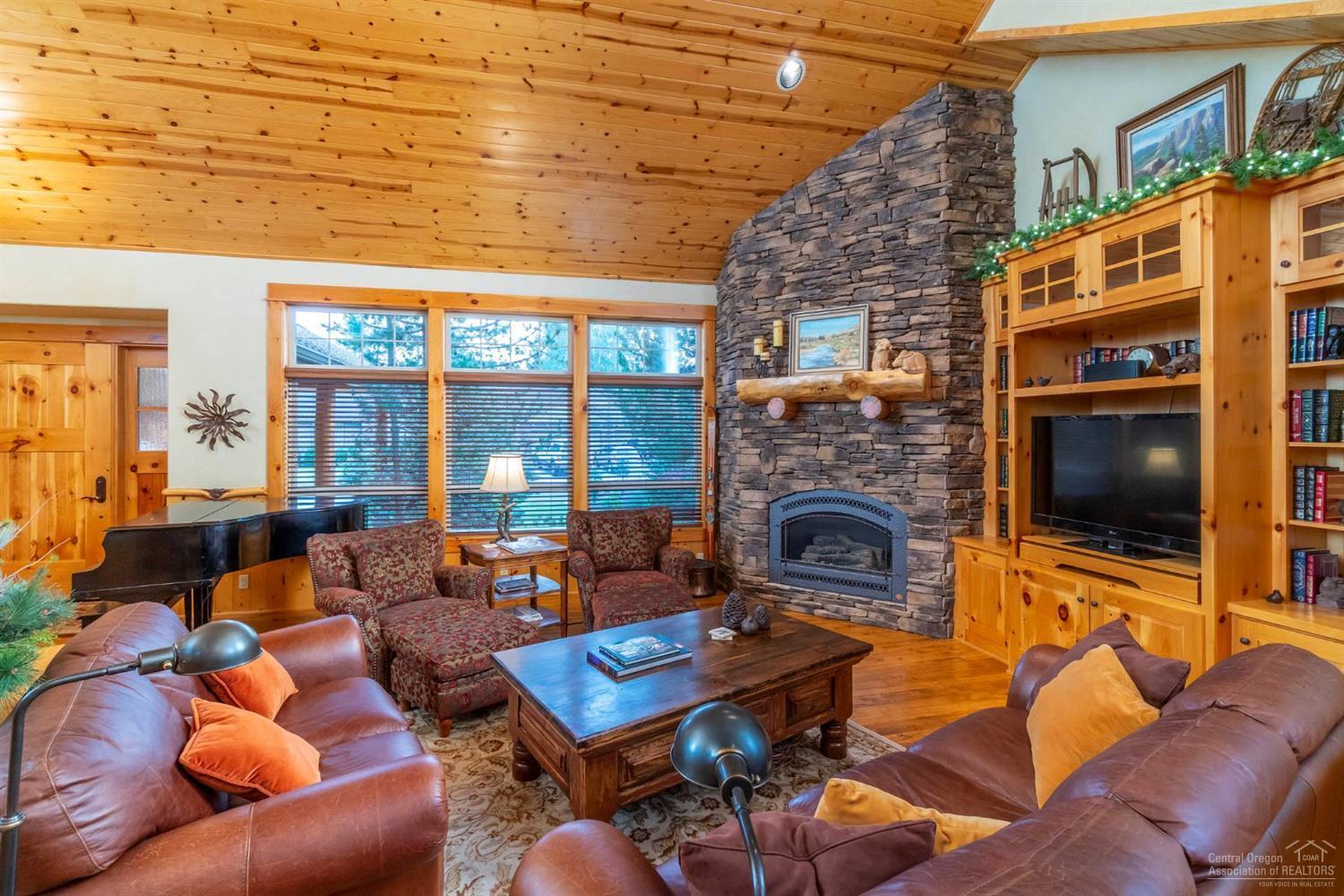 River Rim - Residential