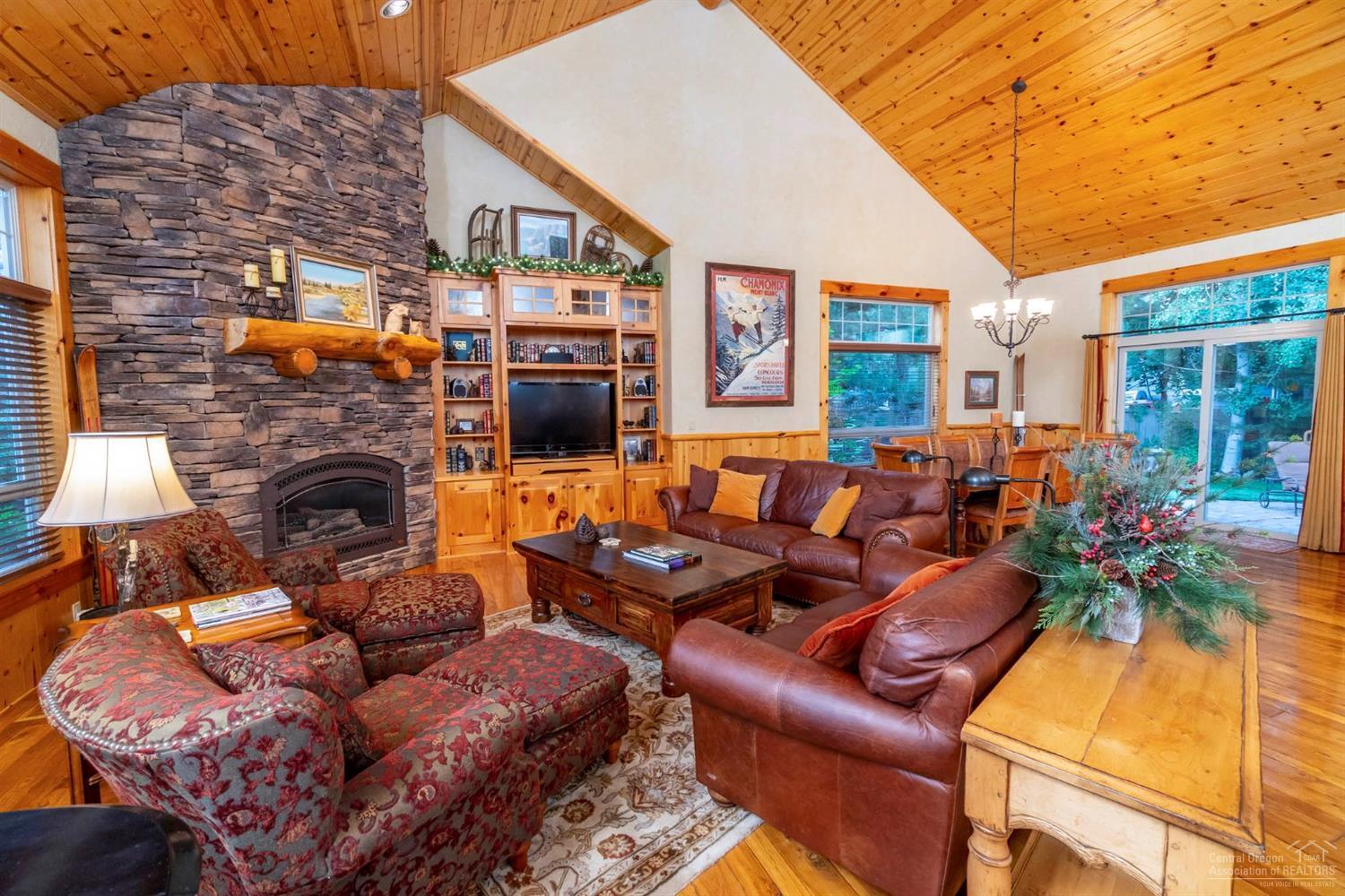 River Rim - Residential