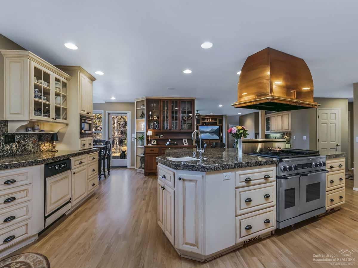 Awbrey Butte - Residential