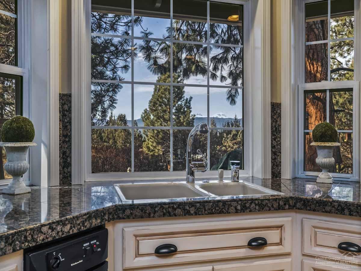 Awbrey Butte - Residential