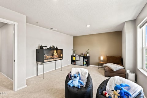 Tiny photo for 61532 SE Colima Street, Bend, OR 97702 (MLS # 220230016)