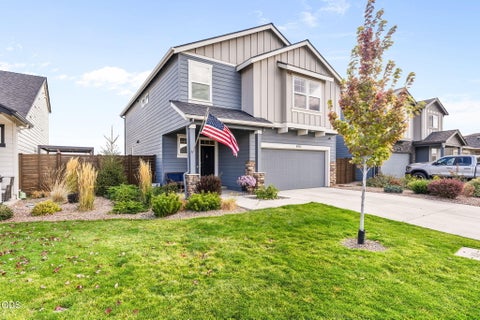 Photo of 61532 SE Colima Street, Bend, OR 97702 (MLS # 220230016)