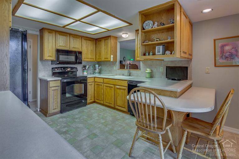 Howells Hilltop - Residential