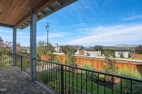 Tiny photo for 4496 SW Zenith Avenue, Redmond, OR 97756 (MLS # 220226279)