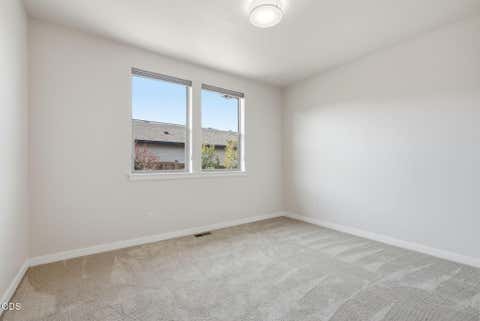 Tiny photo for 4496 SW Zenith Avenue, Redmond, OR 97756 (MLS # 220226279)
