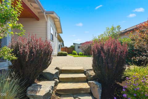 Tiny photo for 4496 SW Zenith Avenue, Redmond, OR 97756 (MLS # 220226279)