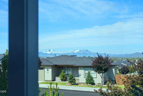 Tiny photo for 4496 SW Zenith Avenue, Redmond, OR 97756 (MLS # 220226279)