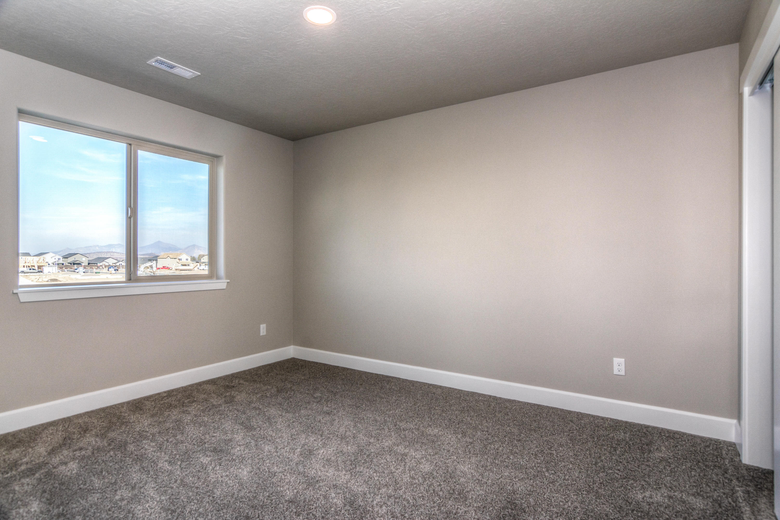 Dry Canyon - Residential