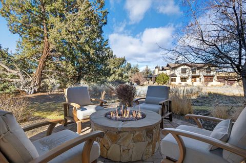 Tiny photo for 65653 Swallows Nest Lane, Bend, OR 97701 (MLS # 220215890)