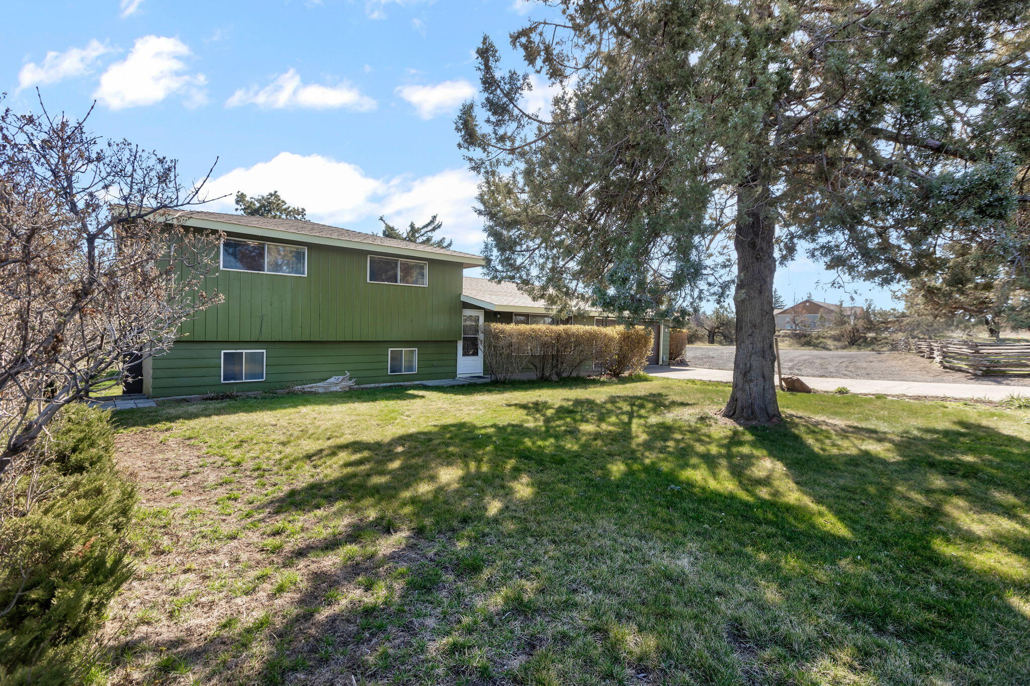 Madras Ranchos - Residential