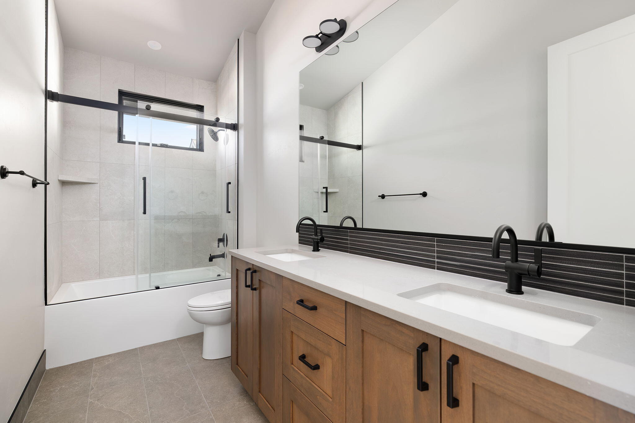 Discovery West Phase 5 - Residential