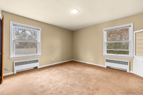 Tiny photo for 1123 NW Canyon Drive, Redmond, OR 97756 (MLS # 220212500)