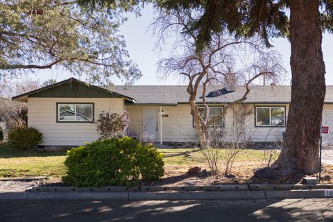 1830 SW 16th Street Redmond OR 97756