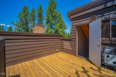 Tiny photo for 57089 Wild Lily Lane #16, Sunriver, OR 97707 (MLS # 220224330)