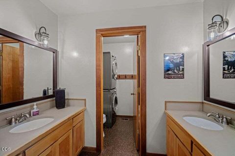 Tiny photo for 57089 Wild Lily Lane #16, Sunriver, OR 97707 (MLS # 220224330)