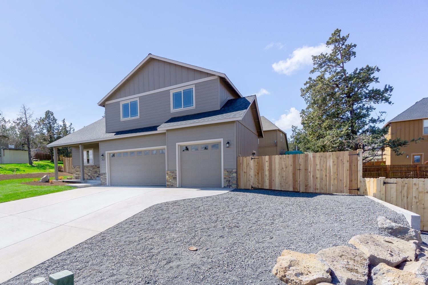 Kian Canyon - Residential