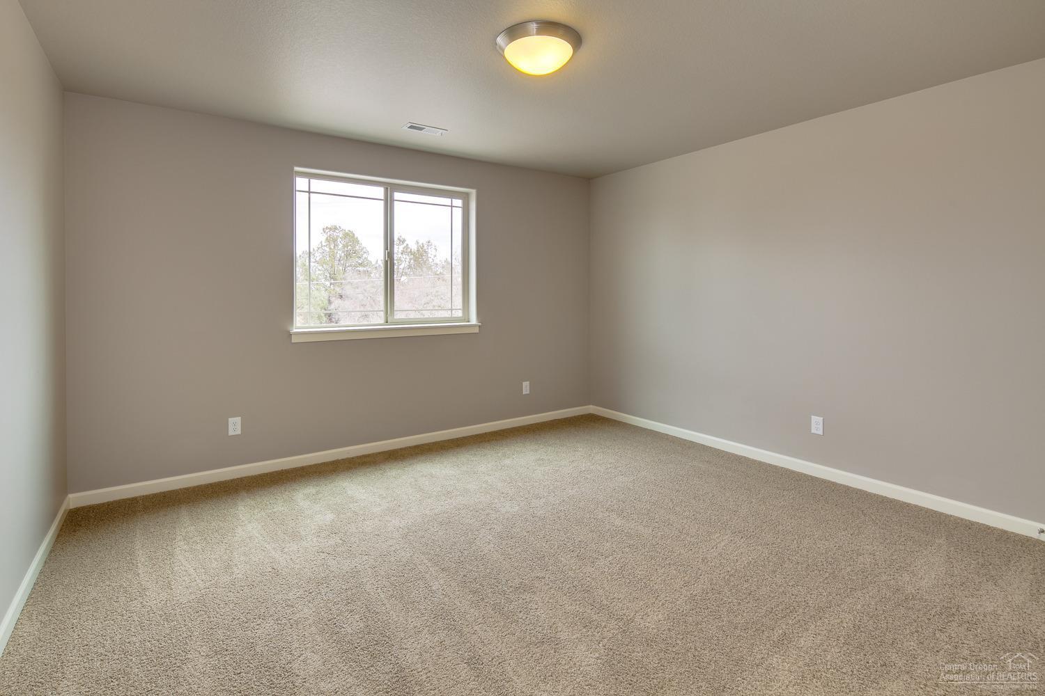 Kian Canyon - Residential