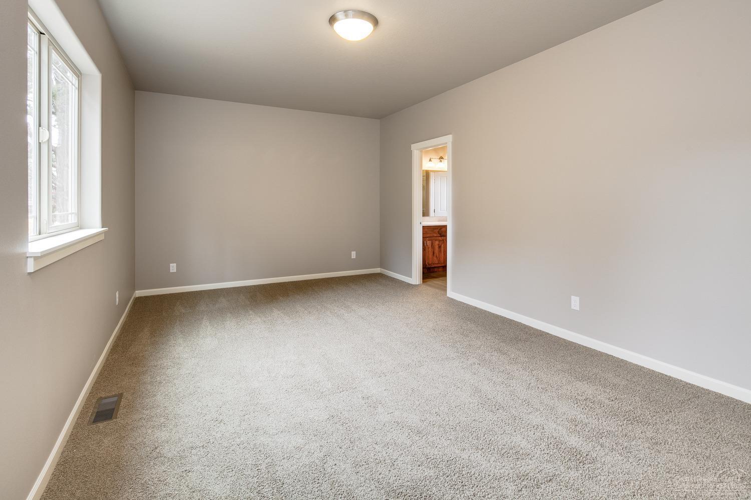 Kian Canyon - Residential