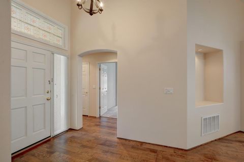 Tiny photo for 602 Summerwood Drive, Medford, OR 97504 (MLS # 220210889)