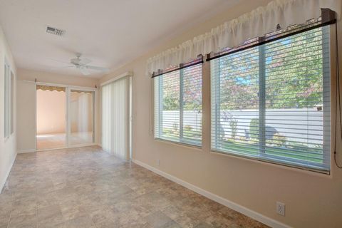 Tiny photo for 602 Summerwood Drive, Medford, OR 97504 (MLS # 220210889)