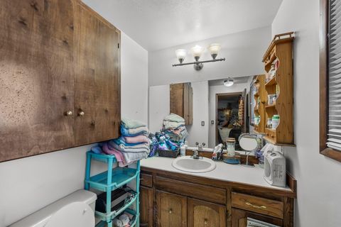 Tiny photo for 230 SW 8th Avenue, Canby, OR 97013 (MLS # 220219249)
