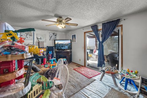 Tiny photo for 230 SW 8th Avenue, Canby, OR 97013 (MLS # 220219249)